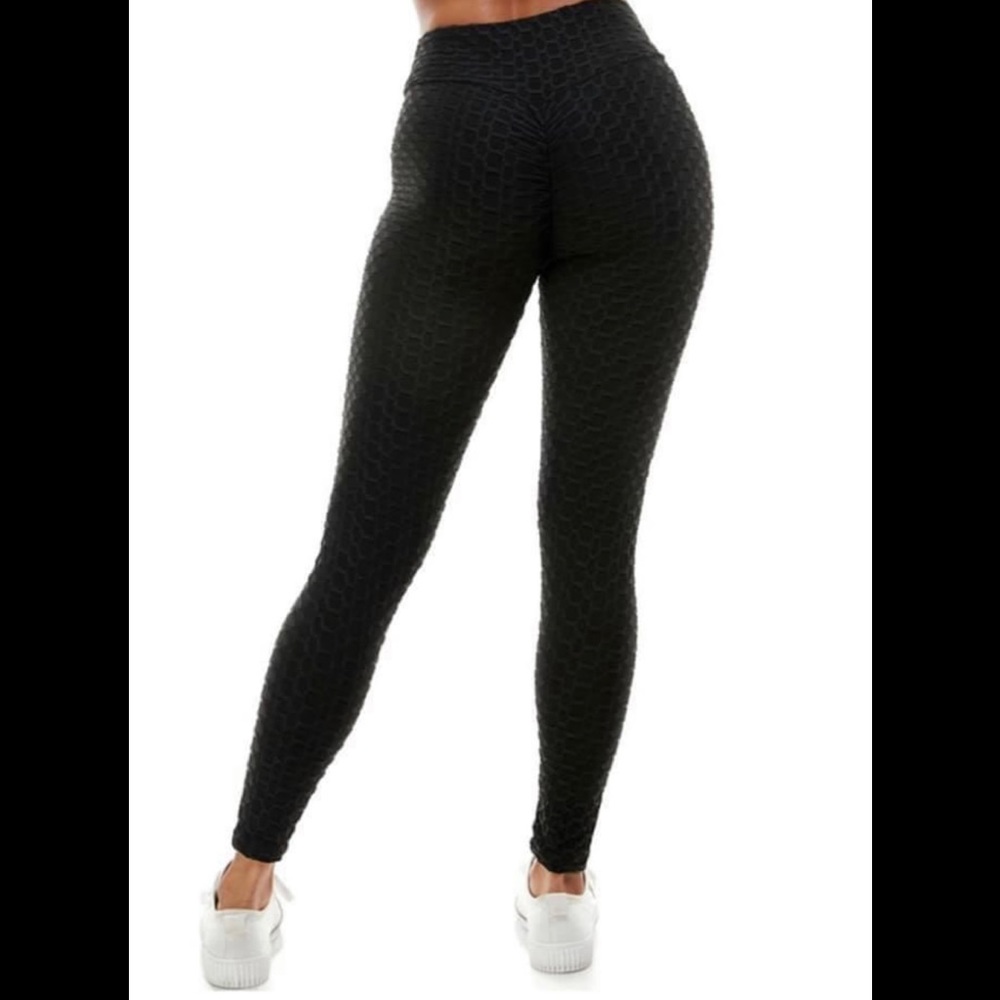 TikTok black leggings